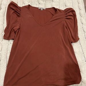 Adorable shirt with puffy sleeves